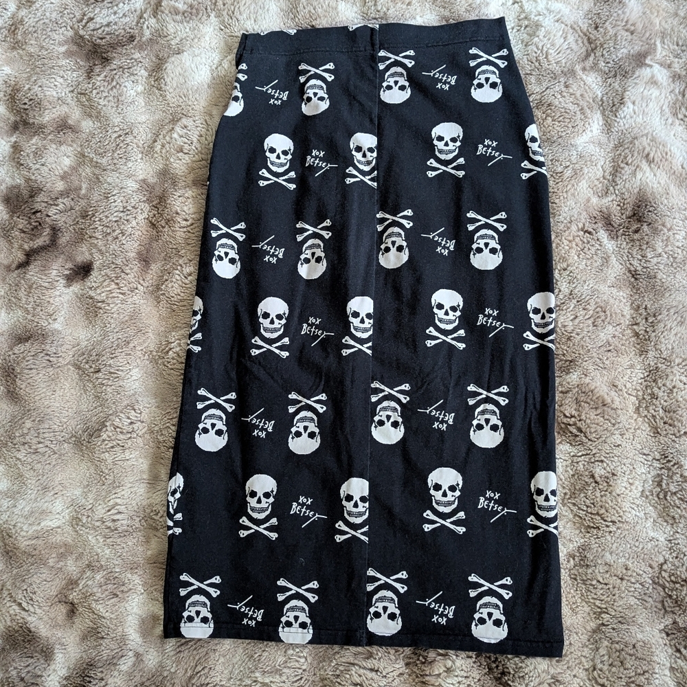 Betsy Johnson pencil skirt